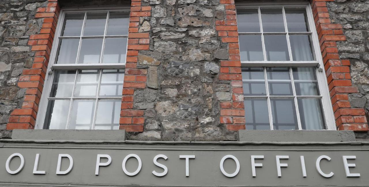 Old Post Office Hotel Slane Exterior photo